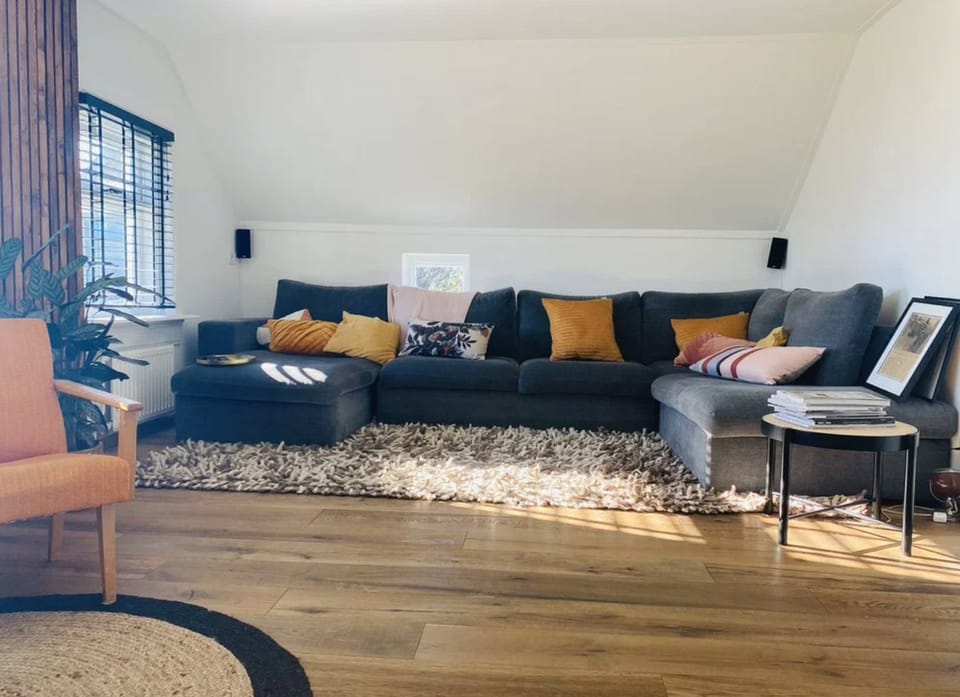 Woonkamer met bank